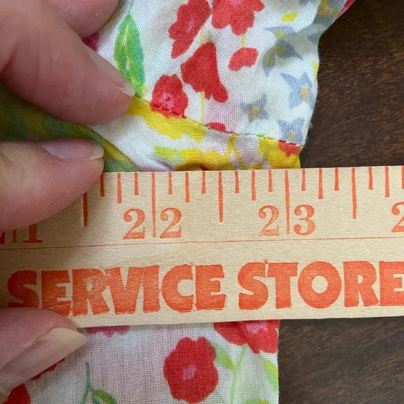 INTRO Floral Pintuck and lace inset blouse Sz Large - Picture 5 of 9